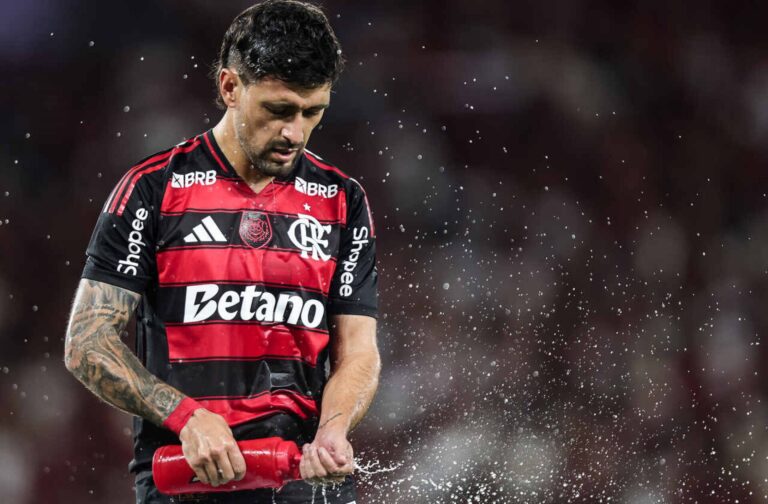 Flamengo x Pyramids FC hoje: saiba onde assistir ao vivo, qual horário e escalações da final do intercontinental (13/12)
