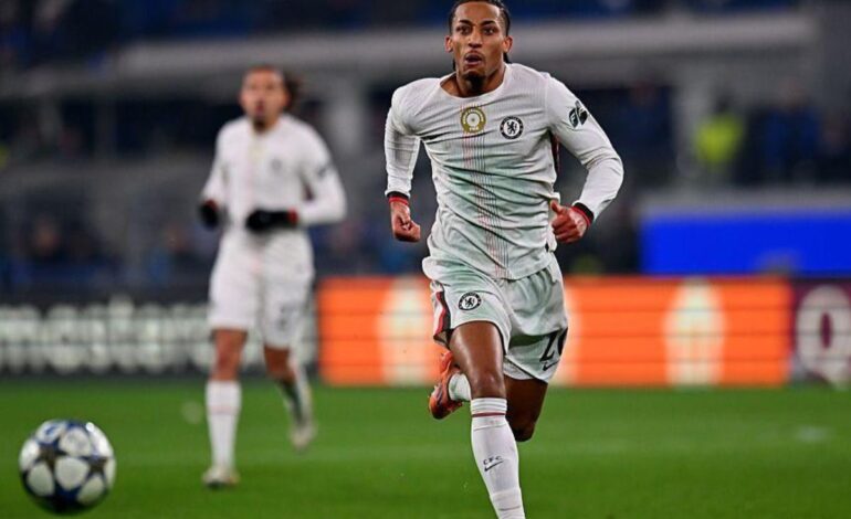 Estevão joga hoje em Cardiff x Chelsea?