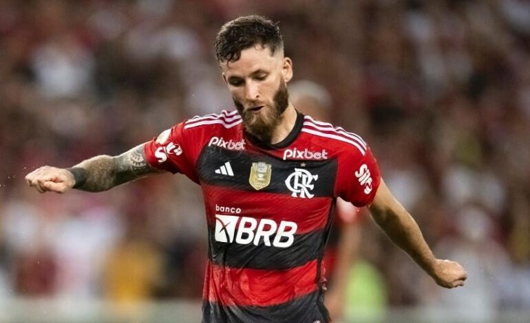 Qual horário do jogo do Flamengo hoje PSG x Flamengo? E onde vai passar? Confira escalações da final (17/12)