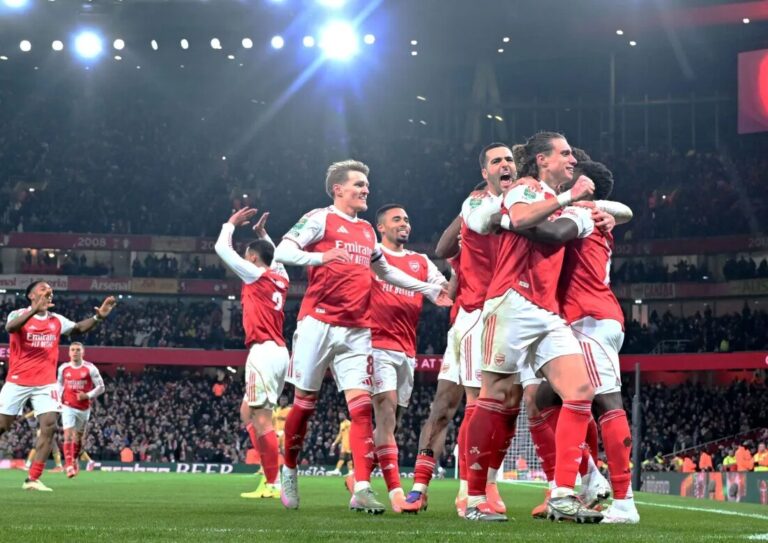 Arsenal x Brighton hoje: saiba onde assistir ao vivo, horário e escalações (27/12)