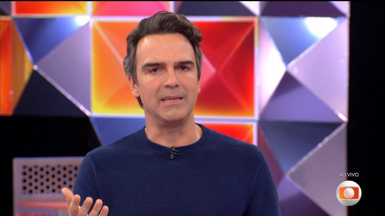 Tadeu Schmidt informar que Henri Castelli não voltará ao BBB 26.