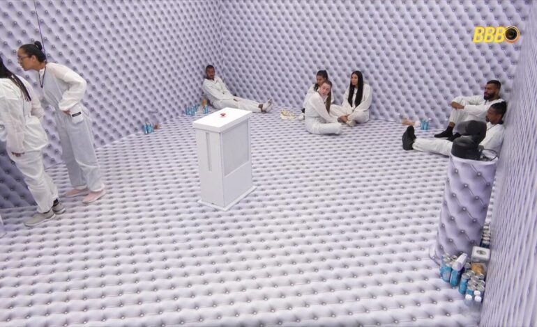 Quem continua no quarto branco do BBB 26? (15/01)