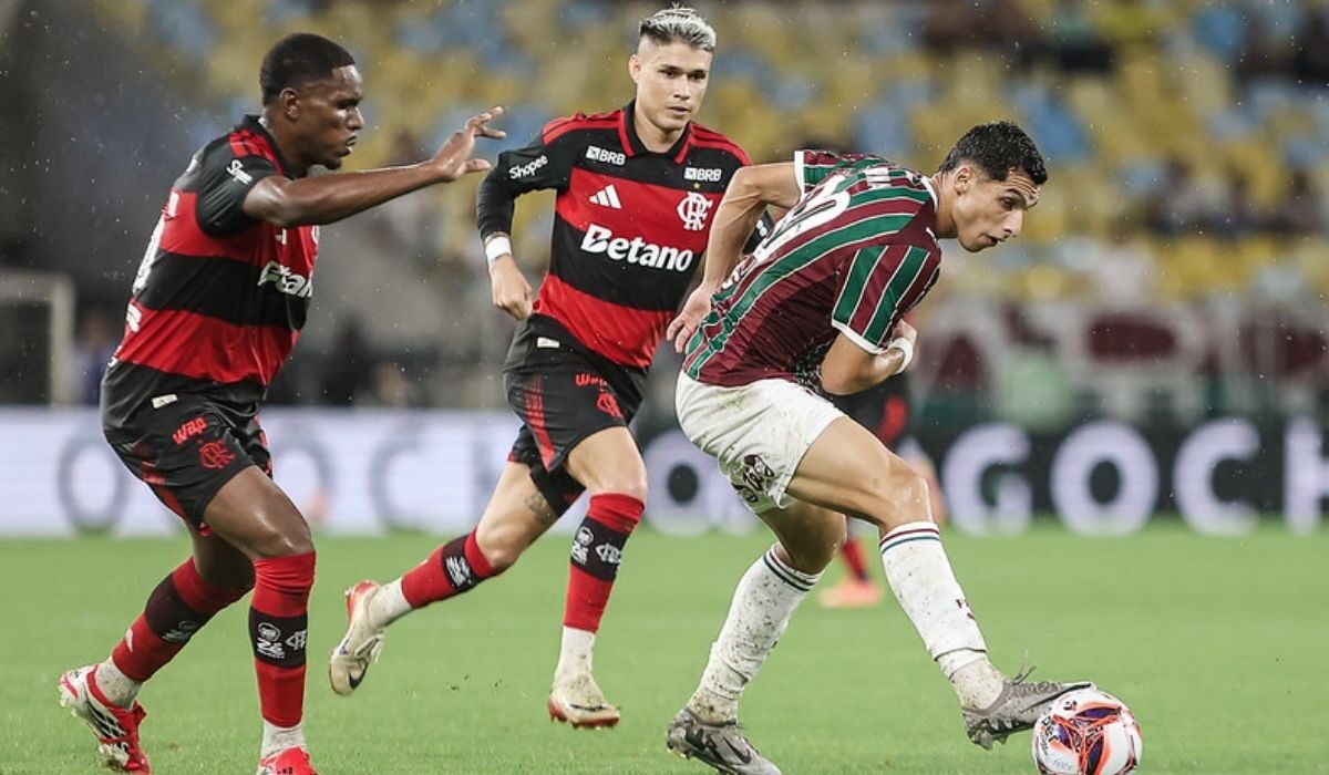 FlaFlu hoje será de alto nível! Confiora escalações e horário de Fluminense x Flamengo.