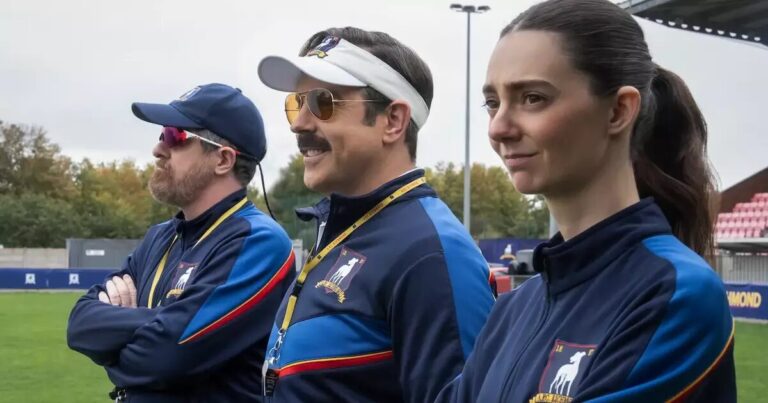 Ted Lasso retorna para a 4ª temporada: trailer inédito revela Ted no comando de novo time
