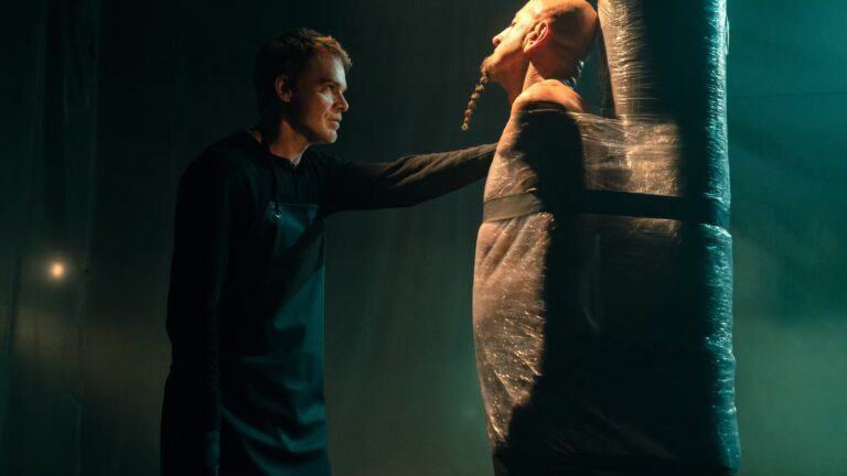 Dexter: Resurrection revela primeiras imagens da 2ª temporada com retornos chocantes